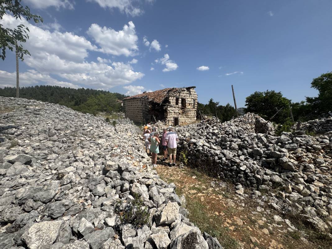 Konya ile Antalya arasında önemli konumda bulunuyor... Turist akınına uğruyor 11