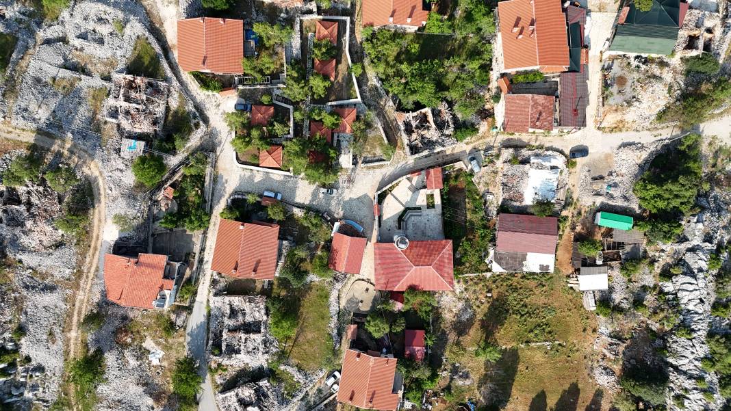 Konya ile Antalya arasında önemli konumda bulunuyor... Turist akınına uğruyor 14