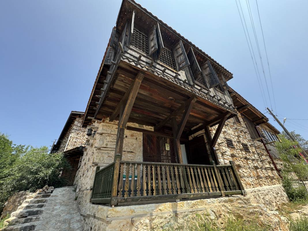 Konya ile Antalya arasında önemli konumda bulunuyor... Turist akınına uğruyor 9