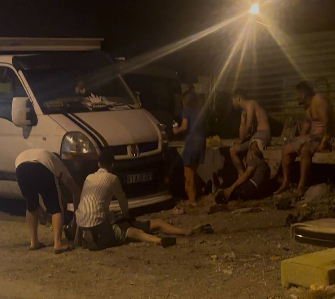 Arkadaş grubu arasında sokakta silahlı kavga; 1 ölü, 4 yaralı 2