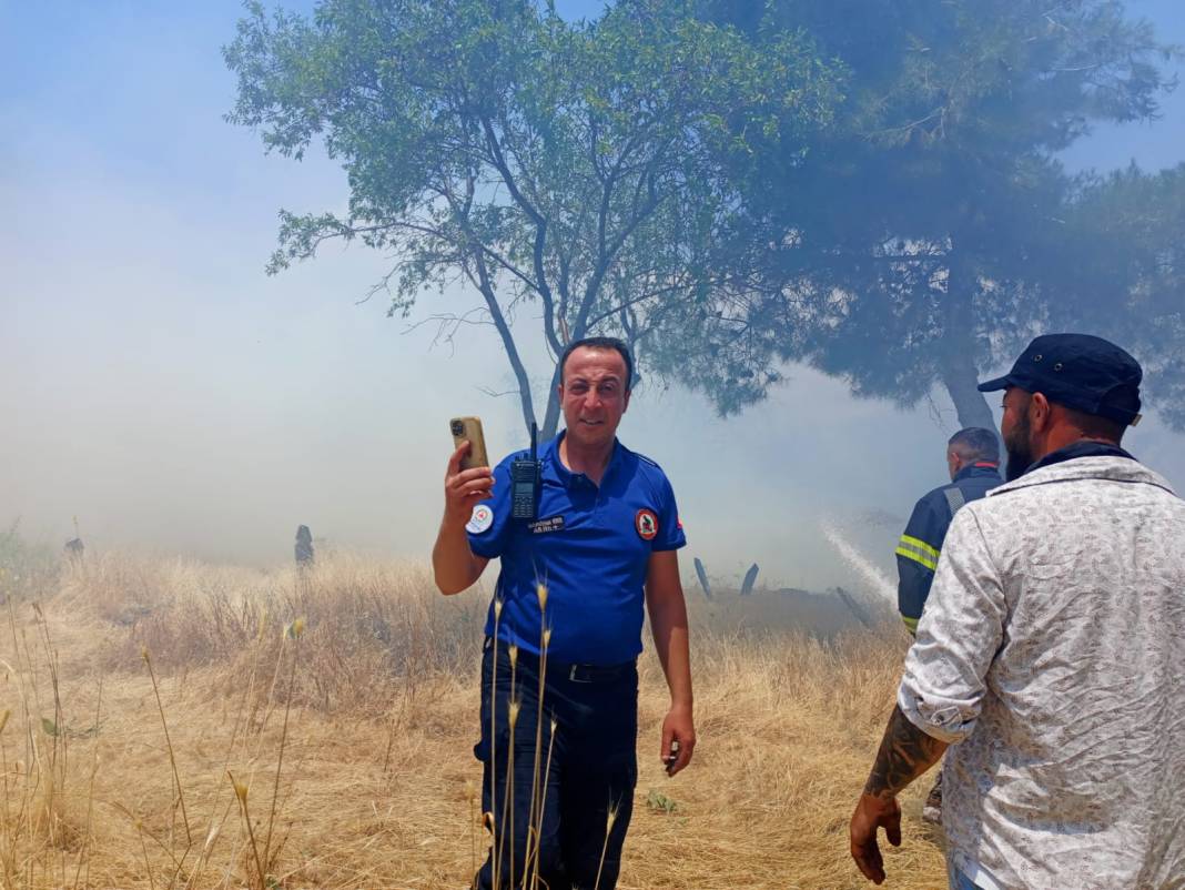 Yangın yürekleri sızlattı! Mezarlar alev alev yandı 2