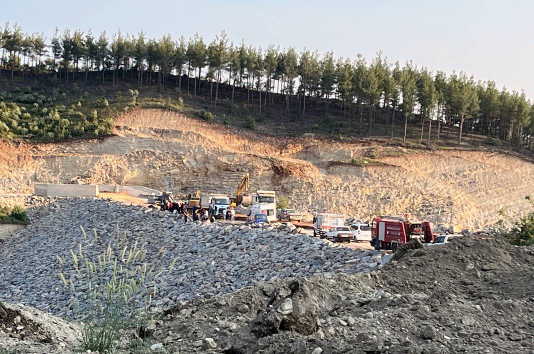 Baraj göleti inşaatında göçük altında kalan işçi öldü 3