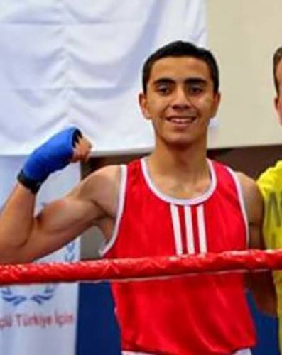 3 genç, oto yıkama dükkanında ölü bulundu 6