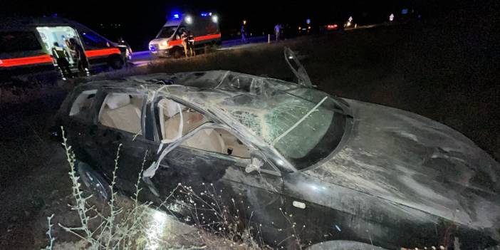 Devrilen otomobildeki dede ve torunu öldü