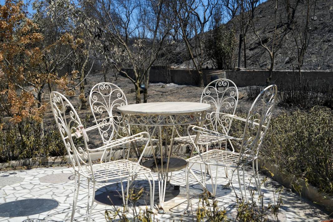 Yangından geriye gözyaşı kaldı 8