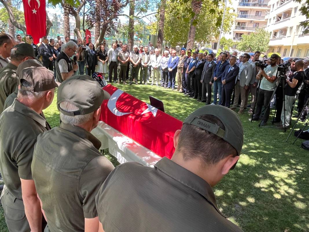 Yangında şehit olan orman personeli İbrahim Demir'in cenazesi törenle Konya'ya uğurlandı 13