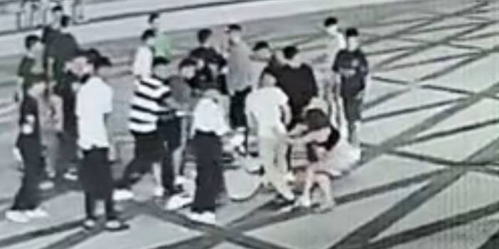 14 yaşındaki kız ortalığı savaş alanına çevirdi