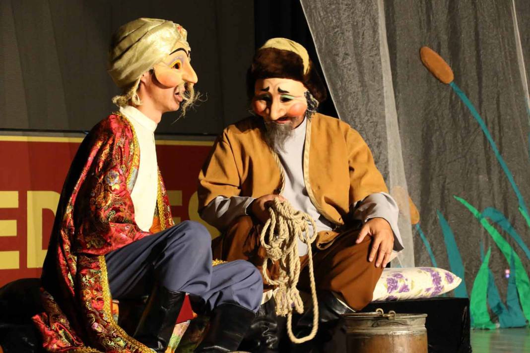Kazak ekip ‘Hit Aldar’ ile Konya’da ayakta alkışlandı 6
