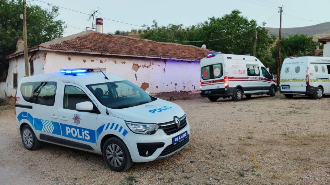 Bahçe sulama kavgasında komşu çifti pompalı ile vurdu! 1 ölü, 1 ağır yaralı 2