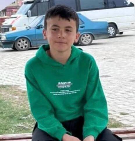 Konyalı aile dehşeti yaşadı! Anne öldü, oğlu ölü taklidi ile kurtuldu 7