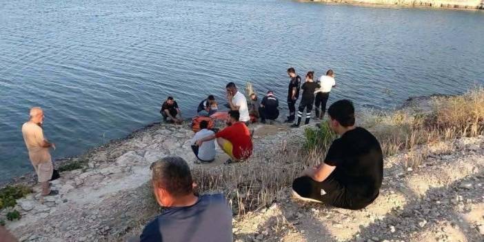 Serinlemek için girdiği nehirde boğuldu