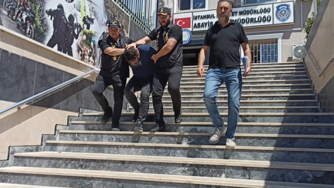 Havalı silahla atış talimi yaptı; yolda yürüyen kişi öldü 7