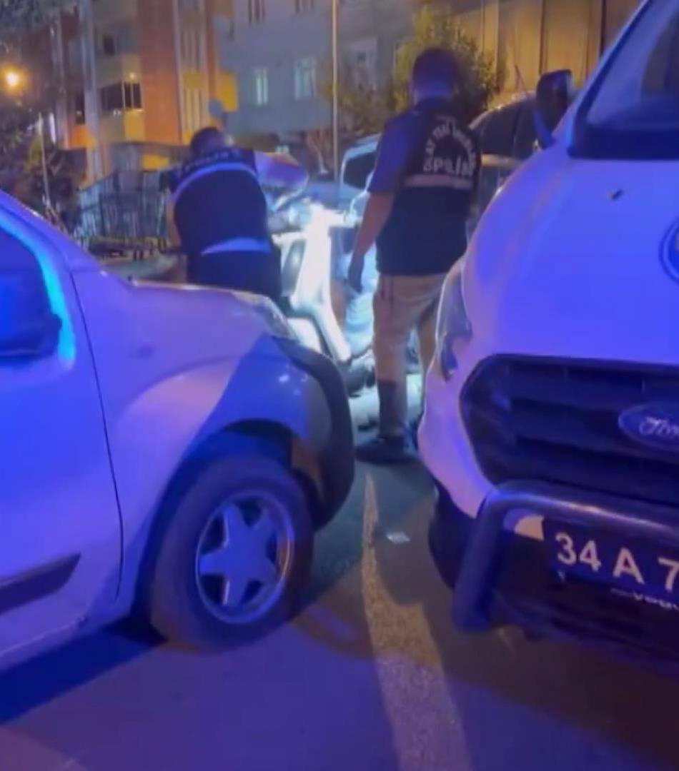 Sokakta uğradığı bıçaklı saldırıda hayatını kaybetti 3