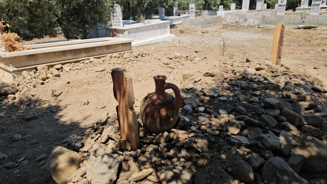 Türkiye'nin konuştuğu o itfaiye eri gizlice defnedildi! Sebebi ise... 3