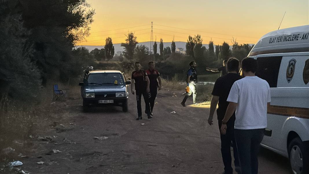 Husumetliler arasında kan aktı, 1 kişi hayatını kaybetti 5