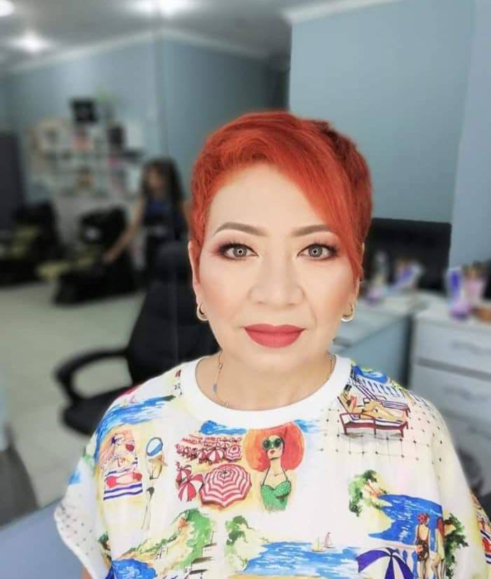 Evinde streç filme sarılı şekilde ölü bulunan kadın son yolculuğuna uğurlandı 9