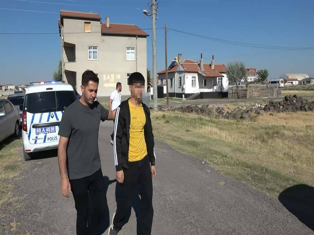 Ekmek almaya gitme tartışması... Muhammed öldü, annesi 'Bıçağın üstüne düştü' dedi 4