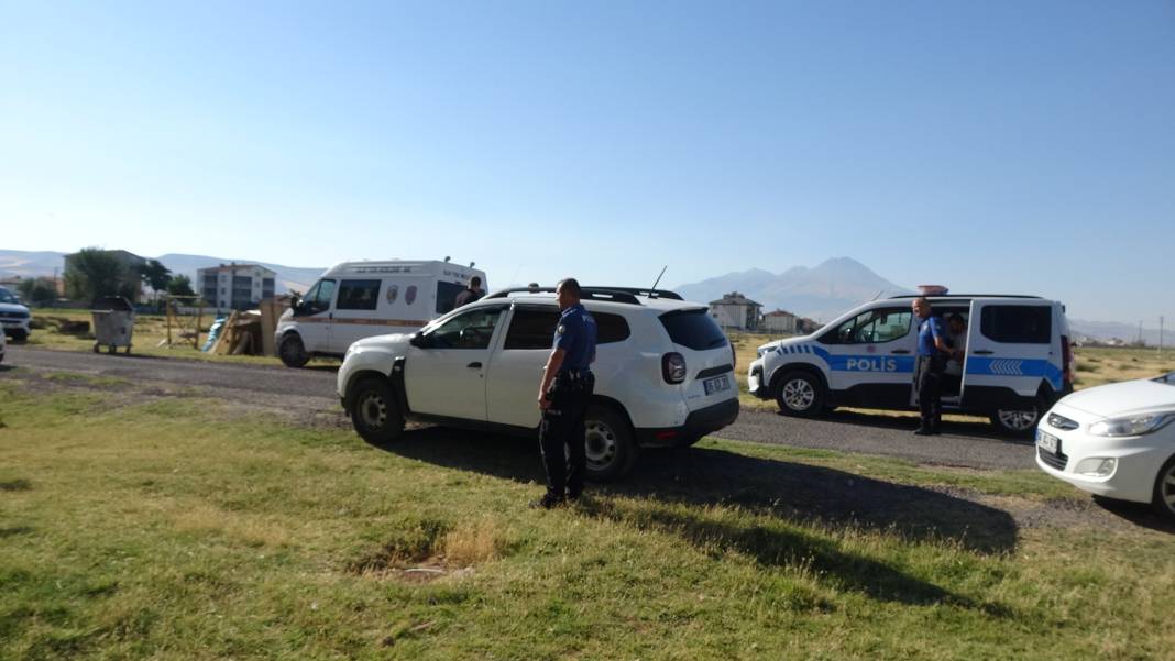 Ekmek almaya gitme tartışması... Muhammed öldü, annesi 'Bıçağın üstüne düştü' dedi 8