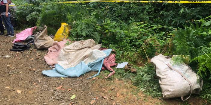 Minibüs, yamaçtan yuvarlandı; 2 ölü, 3 yaralı