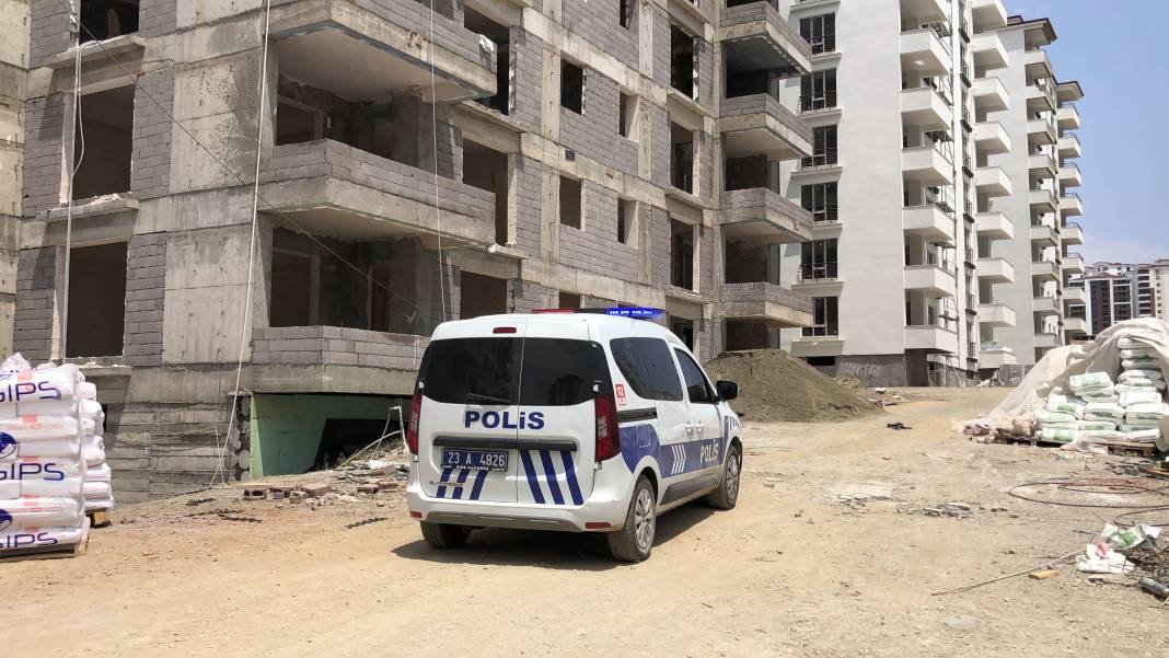 İnşaatın 4’üncü katından düşen işçi öldü 4