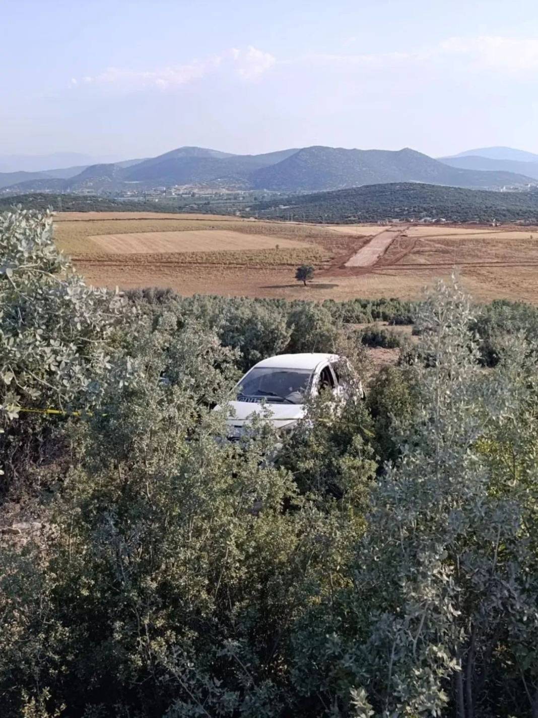 Minibüsçü camiasını yasa boğan kaza... Sürücü hayatını kaybetti 2