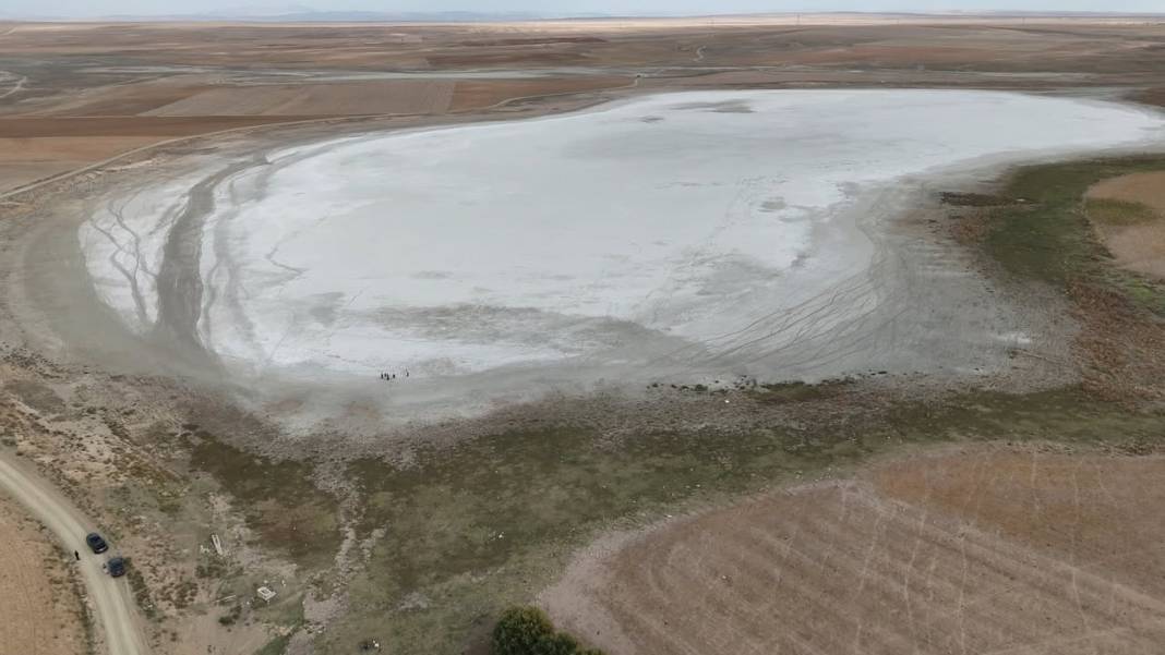 Konya'da kuraklıktan göller bir bir kuruyor 4