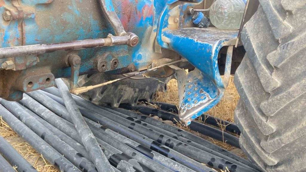 Babası tarla sürerken traktörden düşen çocuk hayatını kaybetti 7