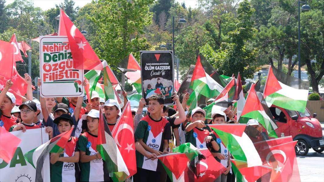 Konya'da öğrenciler Filistin'e destek açıklaması yaptı 3