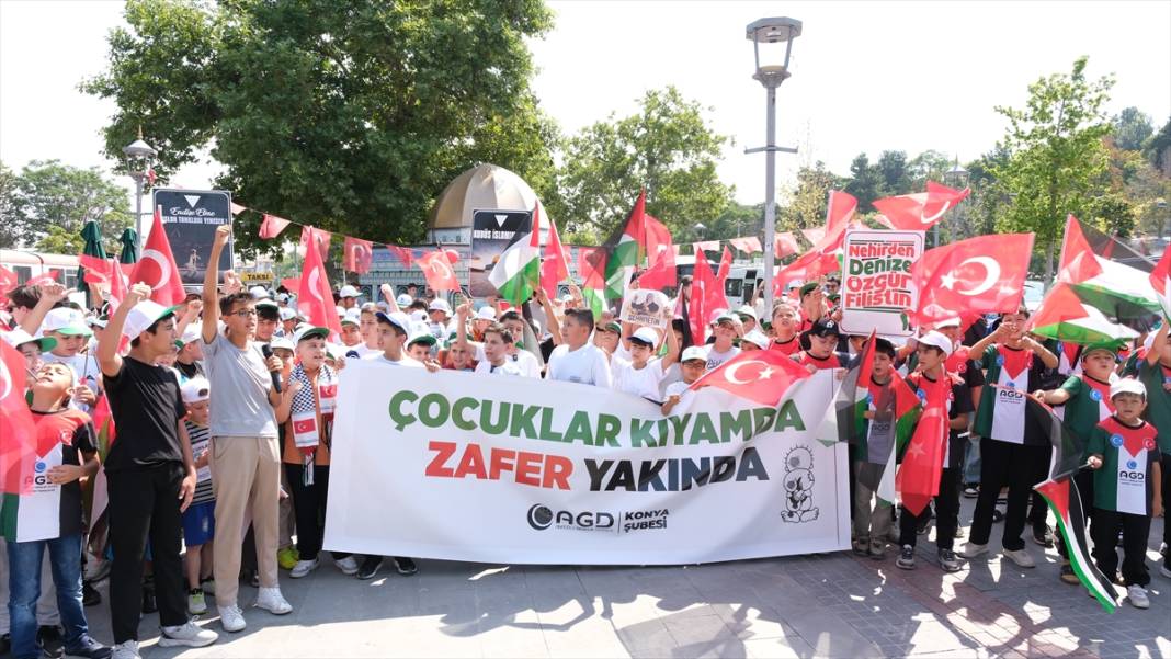 Konya'da öğrenciler Filistin'e destek açıklaması yaptı 5