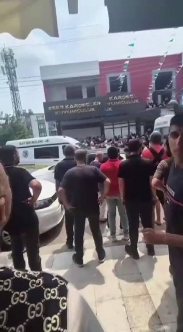 Adana Demirspor'un kalecisinin babası ölü bulundu 1