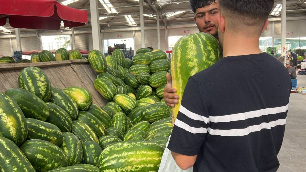 Konyalı pazarcıların yapay zekayla savaşı! Bulur mu, bulamaz mı? 6