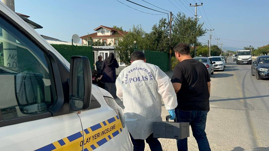 Evde başından silahla vurulmuş halde bulunan adam hayatını kaybetti 4