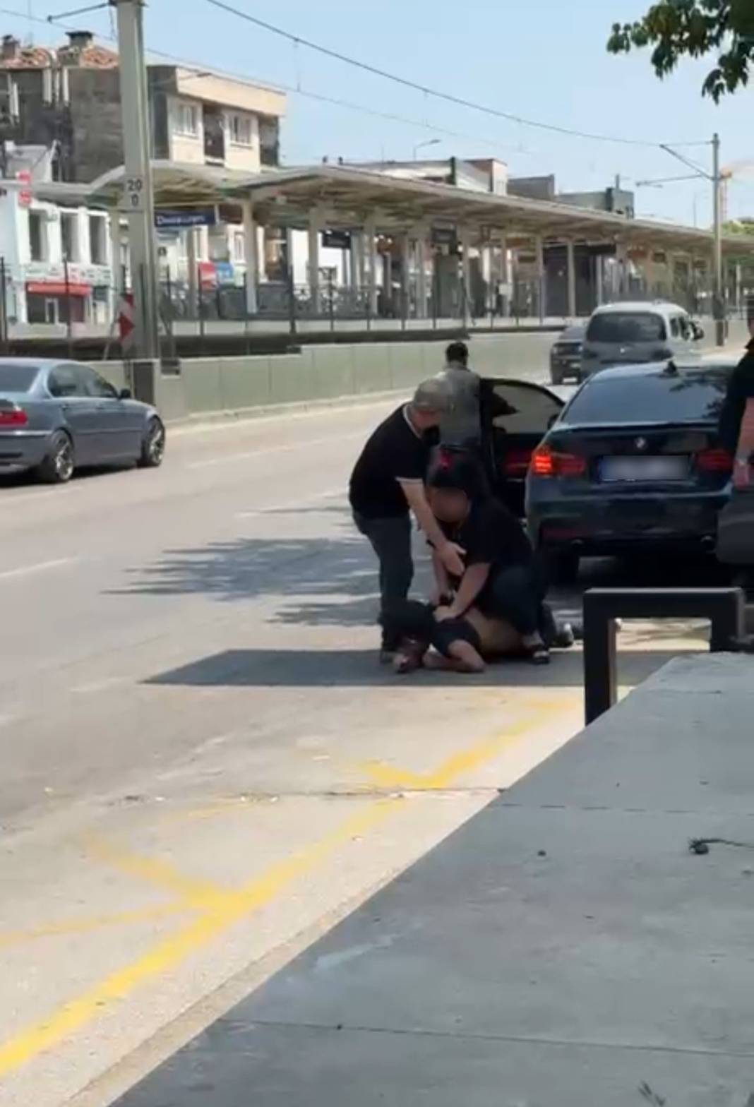 Eski eşinden kocasına meydan dayağı 1