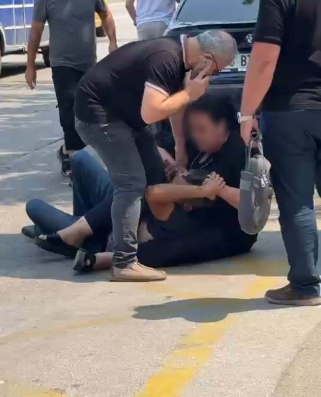 Eski eşinden kocasına meydan dayağı 3