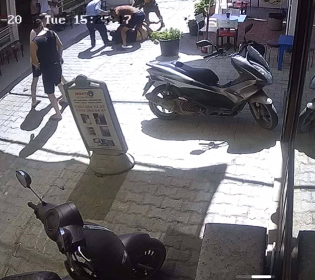 Kuzenini bıçaklayarak öldürdü... Kullandığım ilaç uyku yapıyor, hatırlamıyorum 2