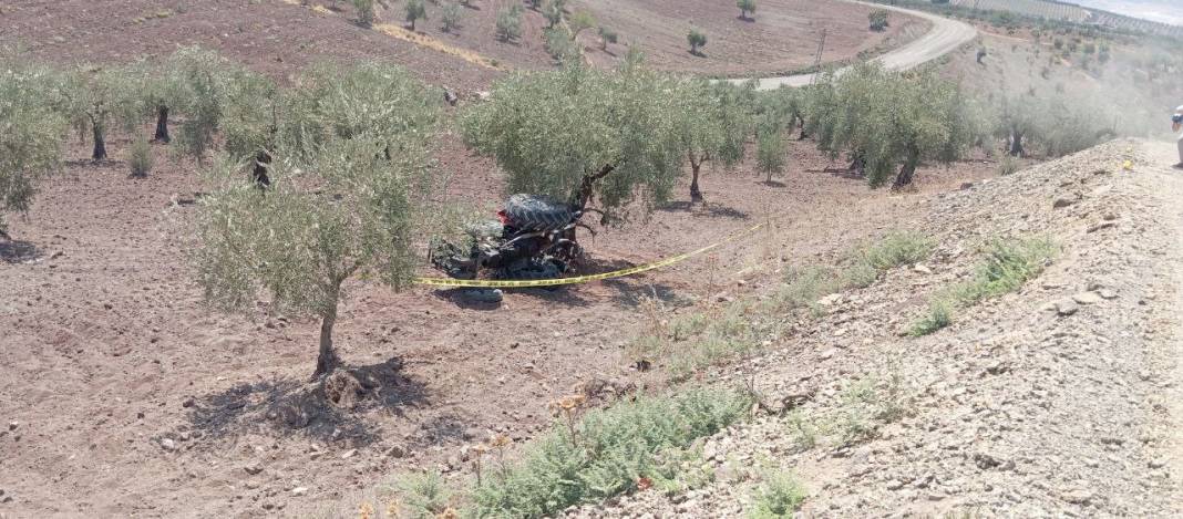 Devrilen traktördeki 10 aylık bebek hayatını kaybetti 3