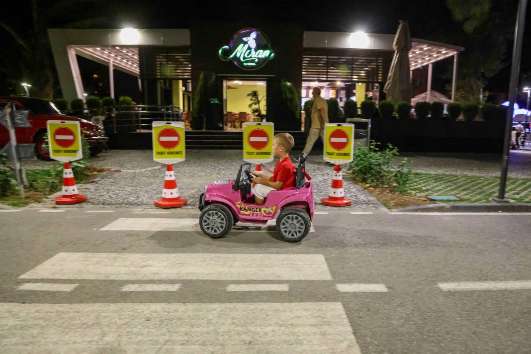 Konya'daki aileler buraya çocuklarıyla birlikte akın ediyor! 3