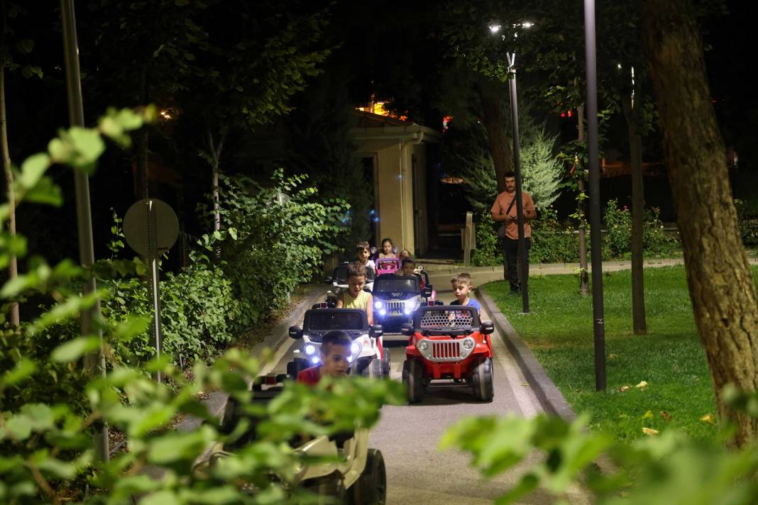 Konya'daki aileler buraya çocuklarıyla birlikte akın ediyor! 7