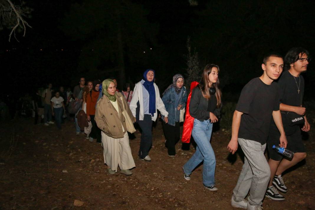 Konya'daki gençler unutulmaz bir gece yaşadı 7