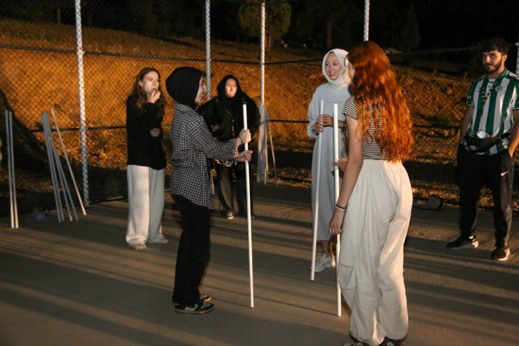 Konya'daki gençler unutulmaz bir gece yaşadı 8