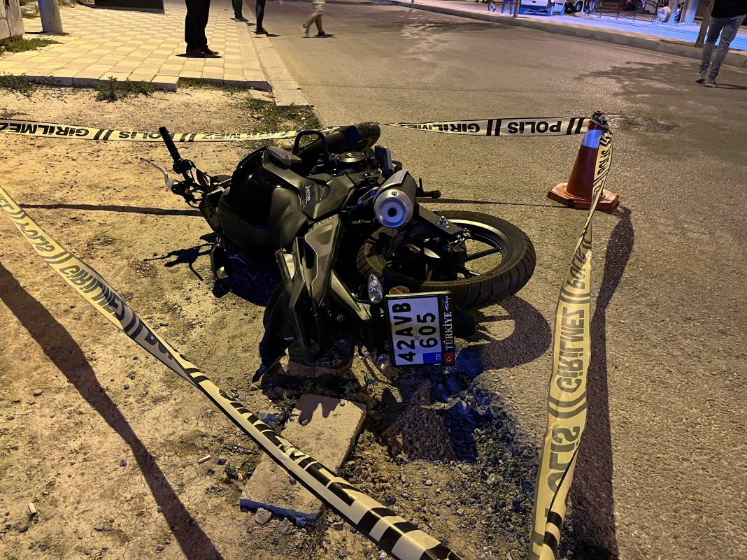 Konya'da ters yönden gitti, faciayı getirdi! Çarptı bir de kaçtı 2