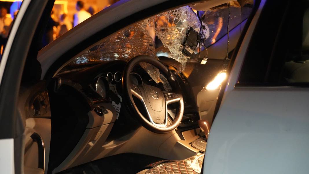 Cenaze yerdeyken düğün devam etti! 2