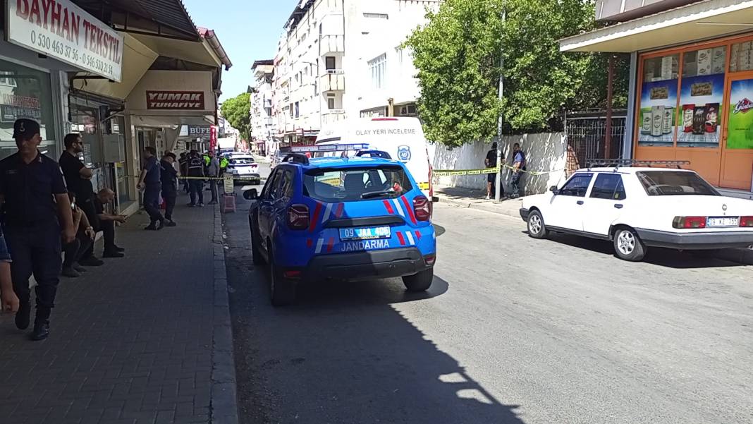Polis memuru, boşanma aşamasındaki eşini öldürdü 2