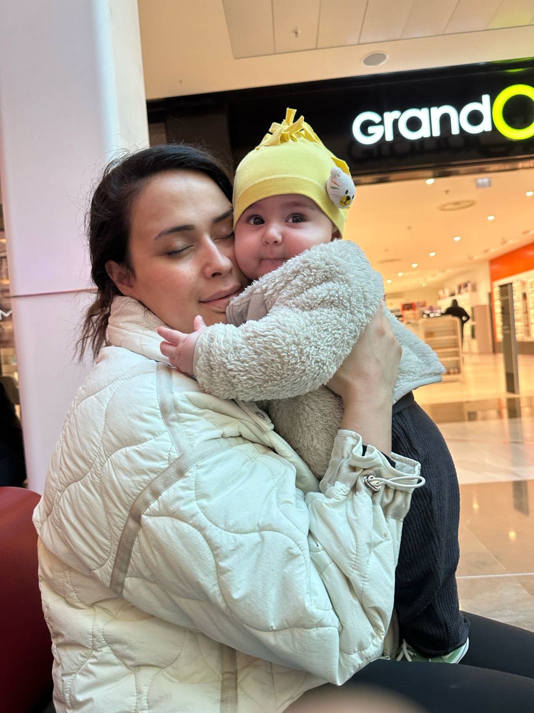 Liposuction ameliyatı için gittiği özel hastaneden cenazesi çıktı 3