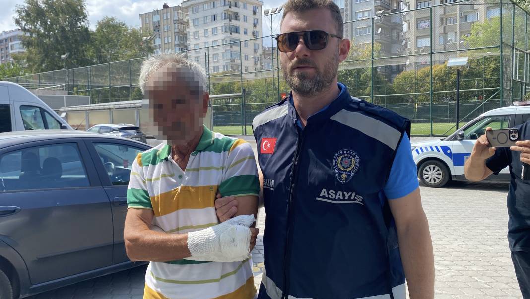 Otopark ücreti tartışmasında müşterisini vurdu; kavga anları kamerada 5