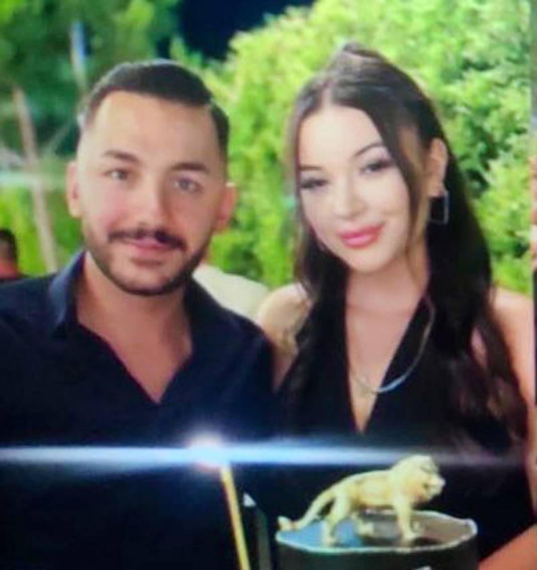 Nişanlı çift, doğum günü kutlaması dönüşü kazada yaşamını yitirdi 3