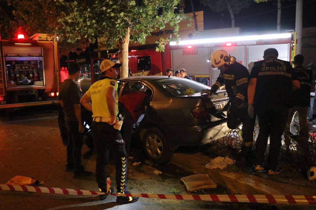 Nişanlı çift, doğum günü kutlaması dönüşü kazada yaşamını yitirdi 6