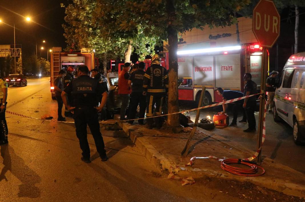 Nişanlı çift, doğum günü kutlaması dönüşü kazada yaşamını yitirdi 8