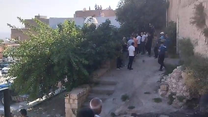 2 kız kardeş evlerinde ölü bulundu 1