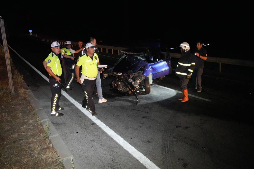 Kazada ağır yaralanan sürücü kurtarılamadı 1